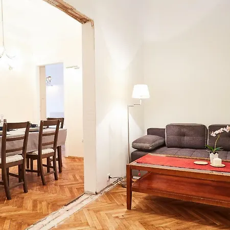 Apartment Modern